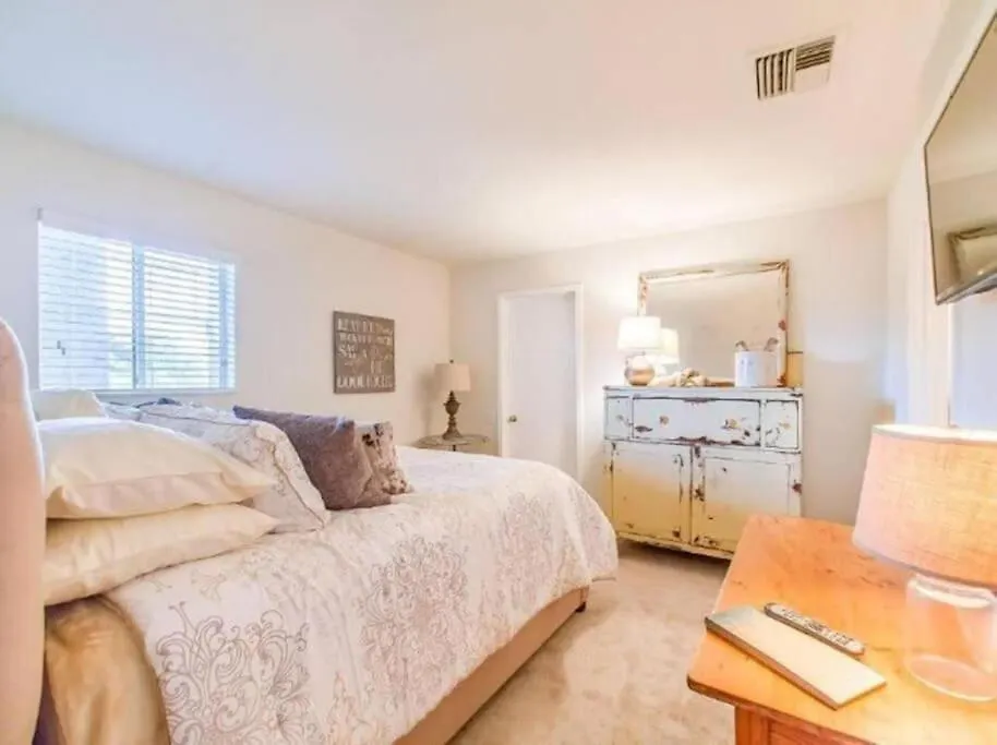 Downtown Nashville Riverfront Condo United States