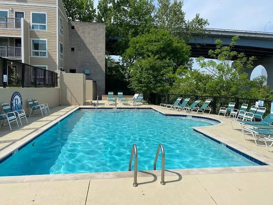 Downtown Nashville Riverfront Condo 0*,  United States